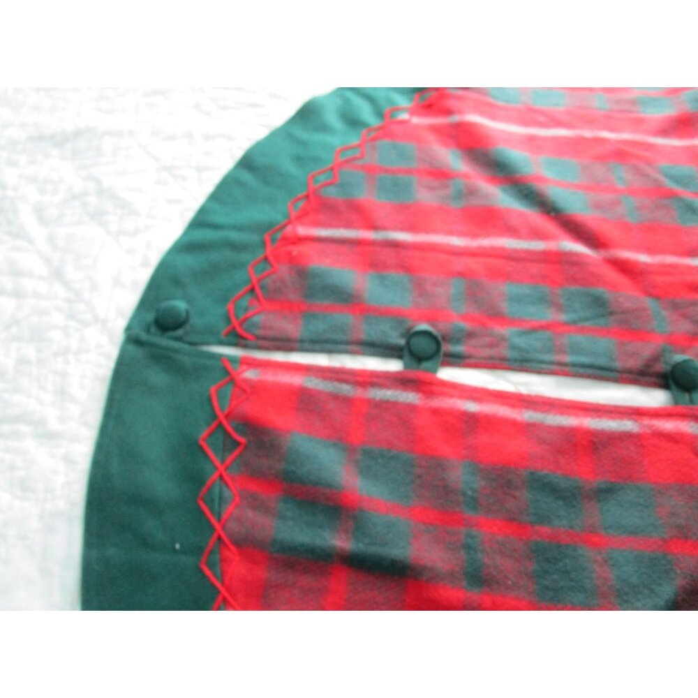 Vintage Tartan Wool Blend Cozy Christmas Tree Skirt Green Red Plaid GUC - Picture 4 of 11